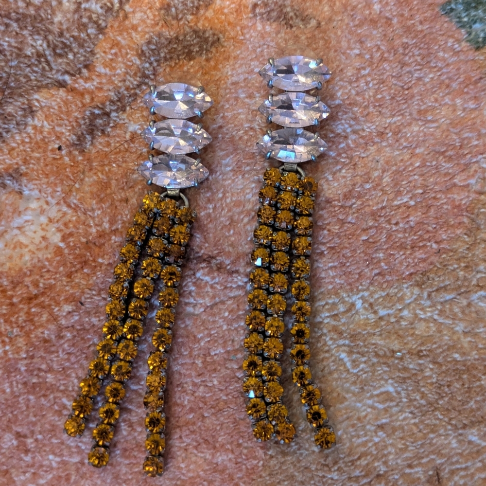 For Love And Lemons Fiona Crystal Earrings In Pink Amber